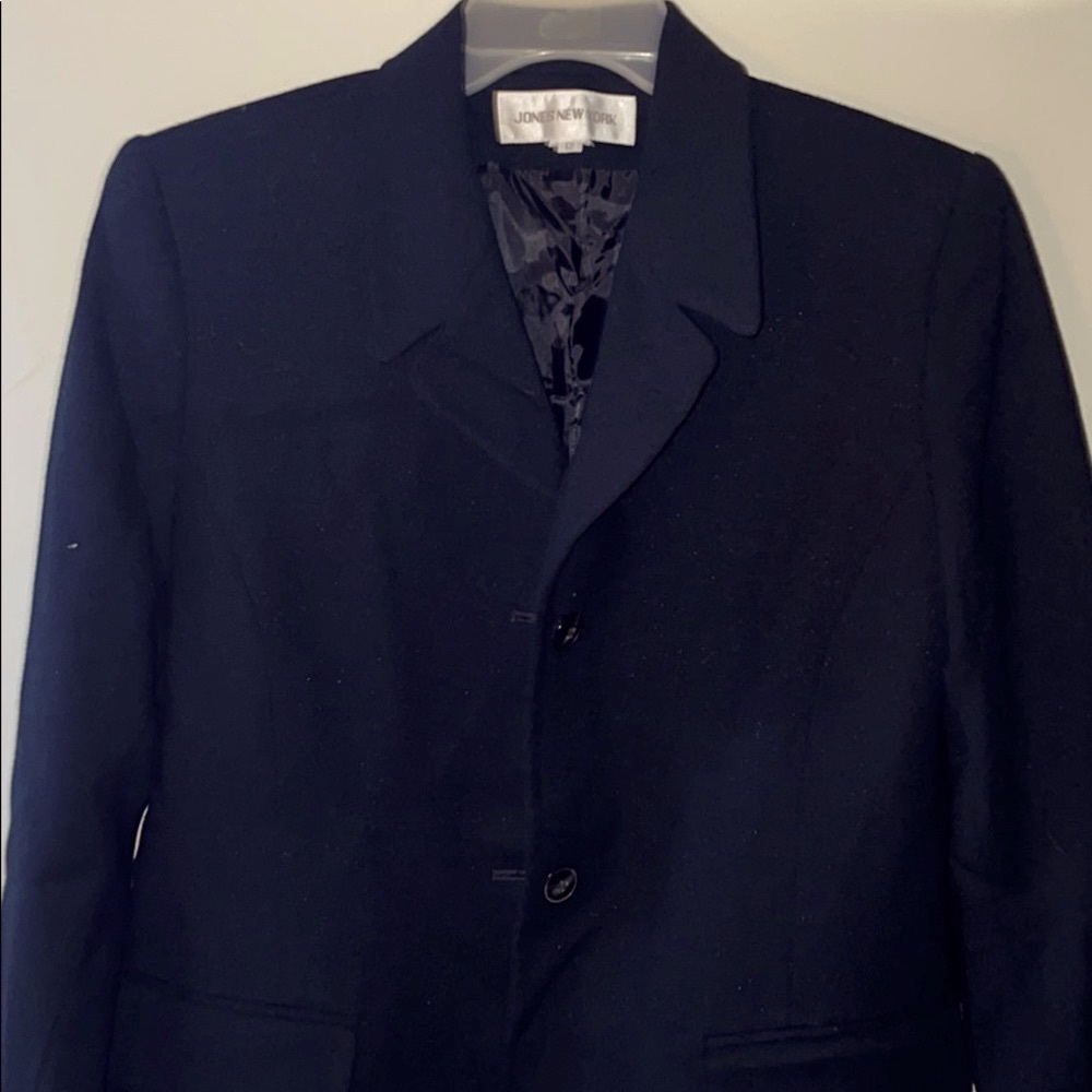 Jones New York NWT 100% black wool coat